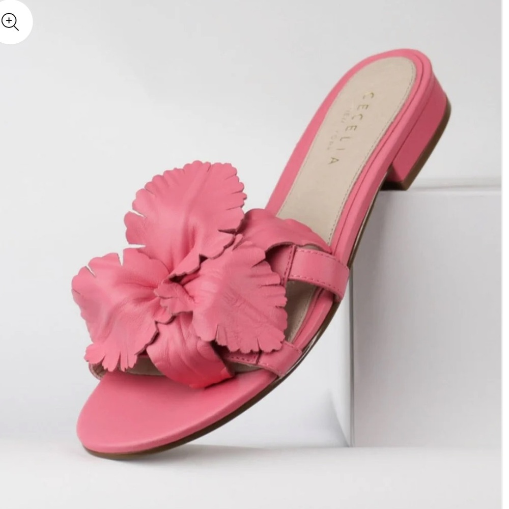 Cecelia New York Lila flower sandals color pink size 6.5 new with box